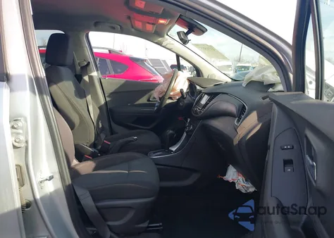 2020 Chevrolet Trax Awd Ls from USA, damaged, VIN 3GNCJNSB3LL203906